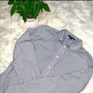 Gap women’s dressing button up